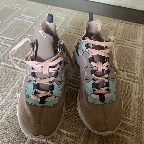 Nike React Element 55 - Picture 2 of 5